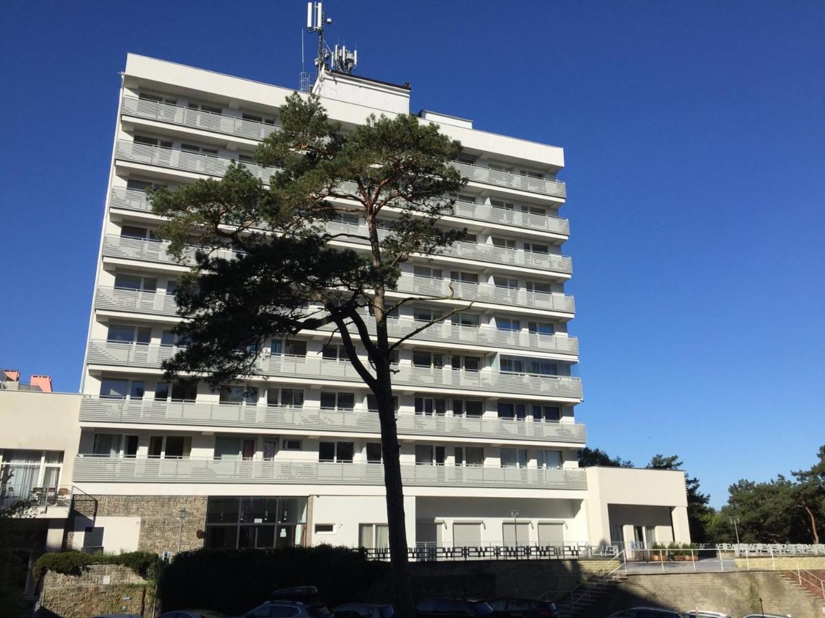 Holiday Home Slavia New 408 Z Sypialnia I Balkonem Przy Plazy Miedzyzdroje Exterior foto